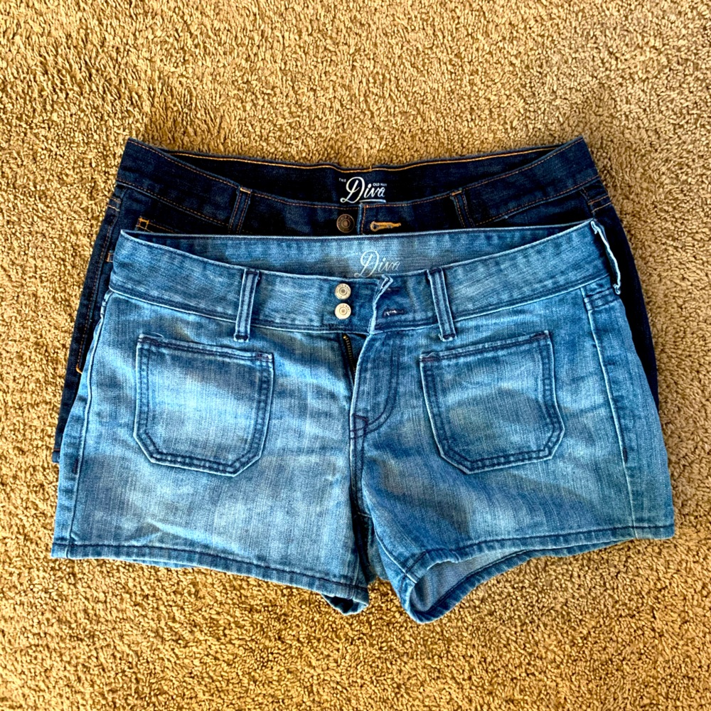 Bundle of 2 Old Navy Diva cut Jean Shorts size 10